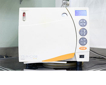 さきなか歯科医院の院内設備 滅菌器